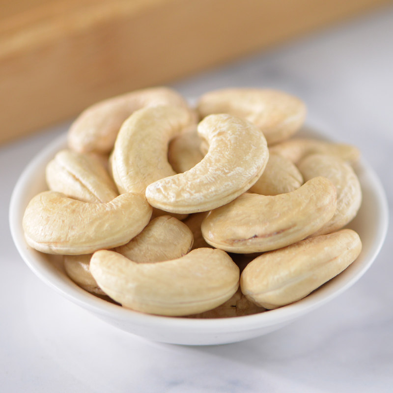 Original Flavor Cashew Nuts 500g Canned Vietnamese Raw White Cashews Bulk Roasted Dried Nuts Snacks