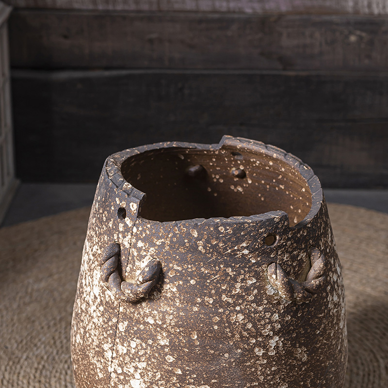Clay pot pot cylinder retro big flowerpot European ceramic flowerpot ground ceramic, villa and courtyard hotel