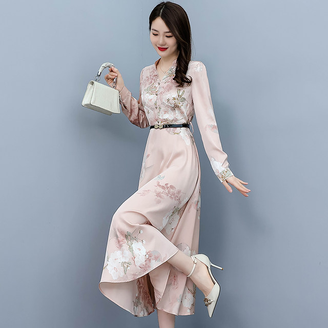 Long-sleeved acetate fabric dress high-end 2022 new female international big-name satin silk mother spring and autumn skirt