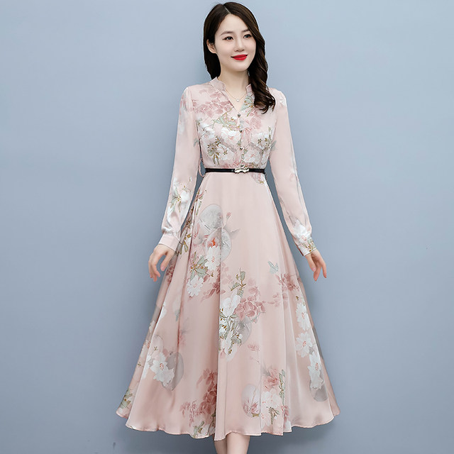 Long-sleeved acetate fabric dress high-end 2022 new female international big-name satin silk mother spring and autumn skirt