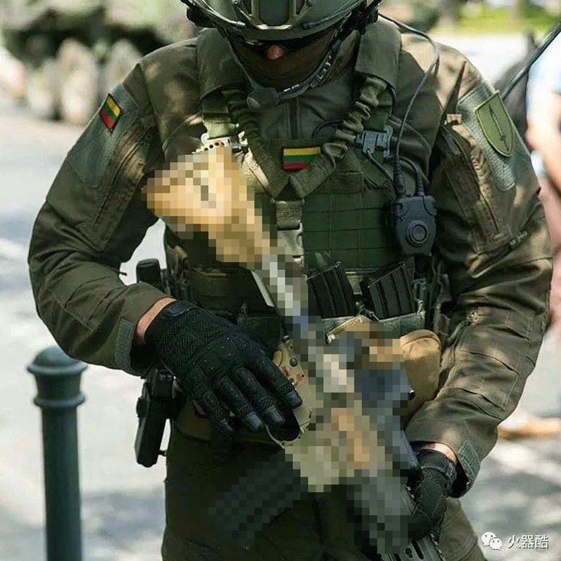 强袭作战服UFPRO蛙服:战术美学新定义,春秋季户外训练必备🔥-作训外套-淘宝百科网