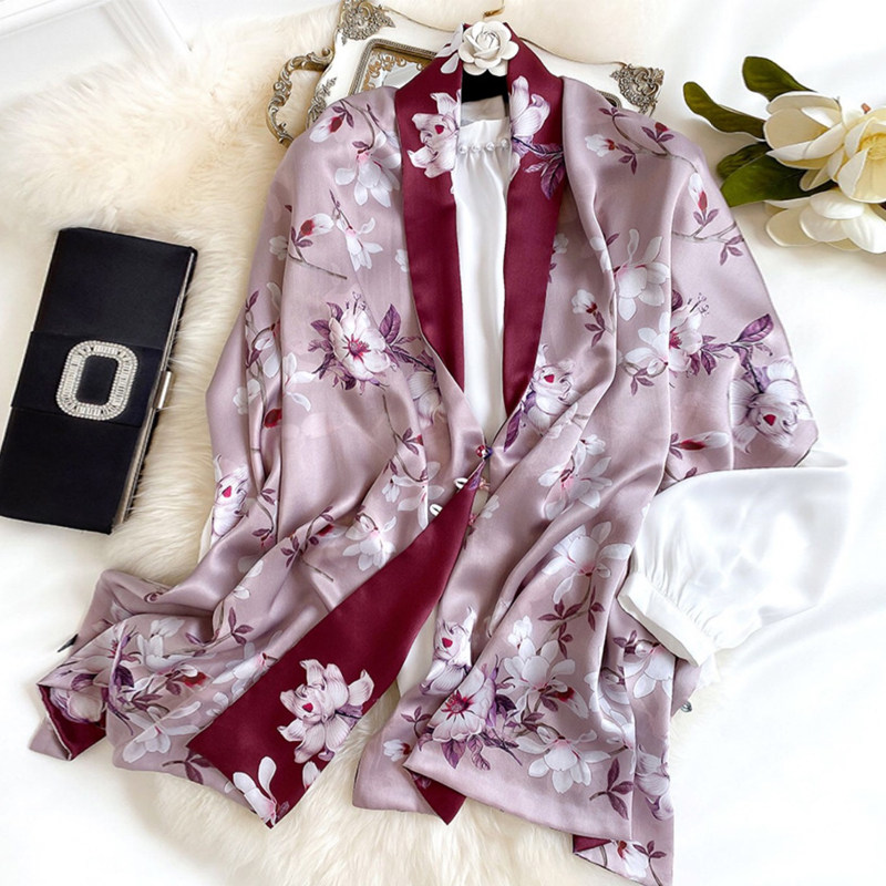 High-end classical double-layer buckle silk scarf spring and autumn mother cheongsam shawl wedding mulberry silk scarf gift box