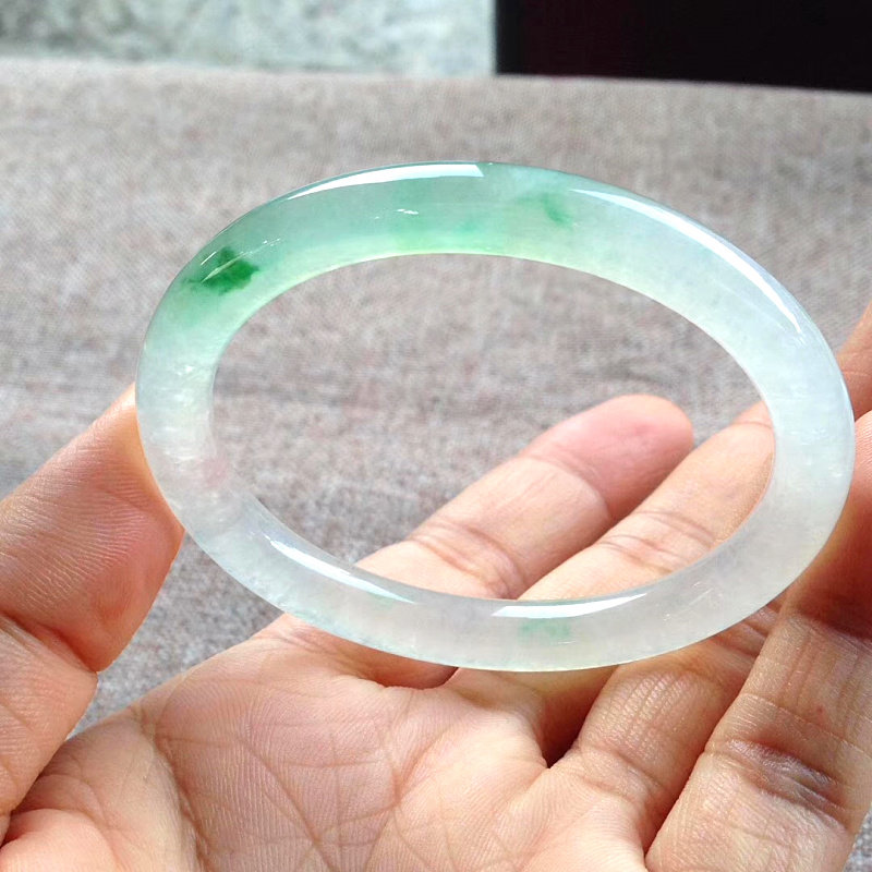 Natural ice penetrating jade bracelet round bar Myanmar old pit A goods ice species floating flower jade bracelet jade bracelet girl style