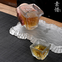 Stepping on the snow to find plum glaze frozen burning Master Cup Public Road Cup creative kung fu tea cup tea cup Zen Chinese style