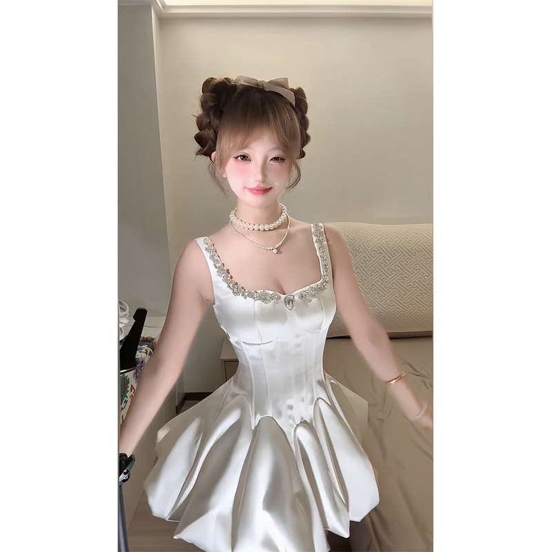 French-Style Rich Girl Sparkling Diamond Strap Dress for Women, Stunning Summer Birthday Dress, Waist-Cinching Princess Puffy Dress French-Style Rich Girl Sparkling Diamond Strap Dress for Women, Stunning Summer Birthday Dress, Waist-Cinching Princess Puffy Dress