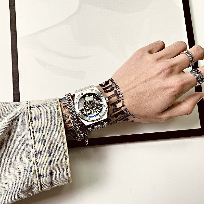 2022 New Watches Men's Meter Hollowed-out Fully Automatic Tide Atmosphere Men's Students Waterproof Male Watches