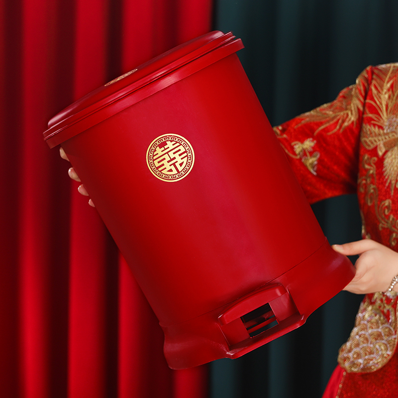 Red Foot-Operated Trash Can for Wedding, Wedding Room Decoration, Living Room Decoration, Household Kitchen and Bathroom, Foot-Operated Waste Bin with Lid Red Foot-Operated Trash Can for Wedding, Wedding Room Decoration, Living Room Decoration, Household Kitchen and Bathroom, Foot-Operated Waste Bin with Lid