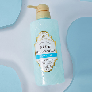 日本进口维漾山茶花清新沐浴露