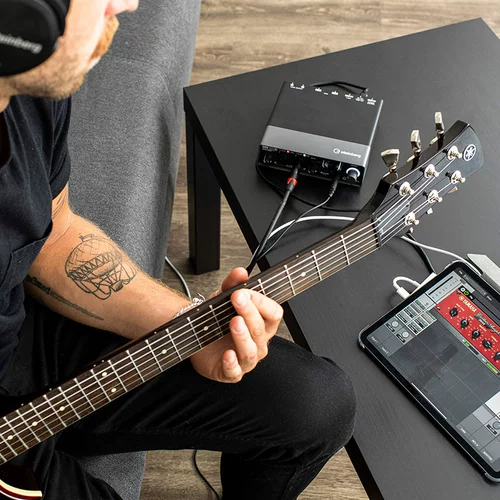 Yamaha/雅马哈 UR22C Профессиональная запись в прямом эфире Внешнее трансляция набор звуковых карт Аудио -интерфейс аудио