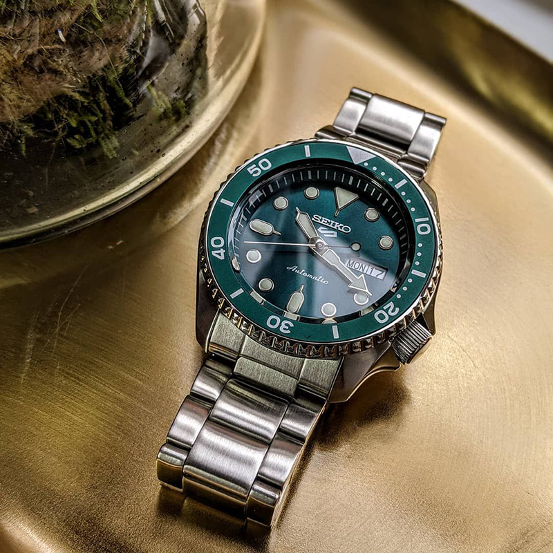 Seiko No. 5 seiko green water ghost steel belt waterproof classic sports automatic mechanical men's watch SRPD63K1
