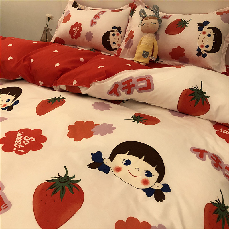 Korean teas sweet and cute dolls 4 4 pieces of strawberry quilt cover girl love bed linen fresh quarters Three sets-Taobao