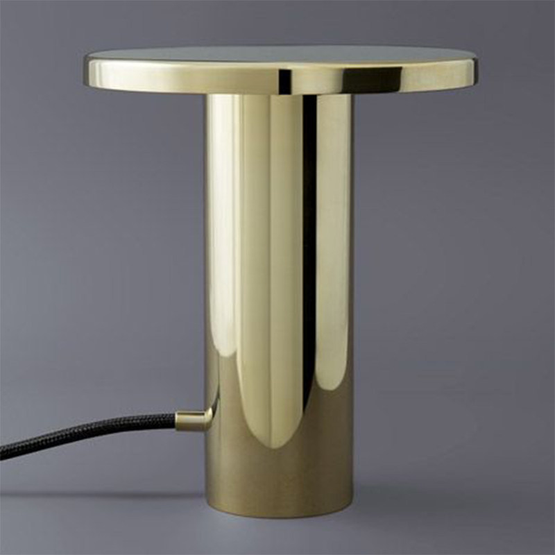 Nordic Table Light Bedroom Metal Cozy Minimalist Creative Living Room Rear Modern Light Lavish Innate Hotel Decoration Table Lights