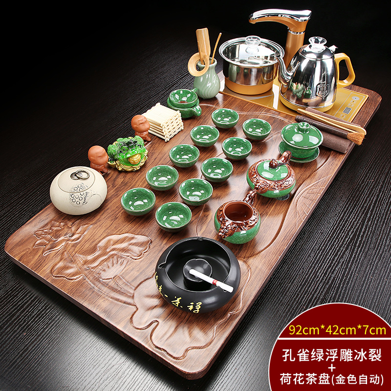 Automatic kung fu tea set with violet arenaceous contracted solid wood tea tray, making tea cups of a complete set of the tea taking