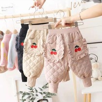 Female baby cotton trousers clip cotton thickened outside wearing autumn and winter clothing small baby large pp pants children 1 year 2 girl warm pants
