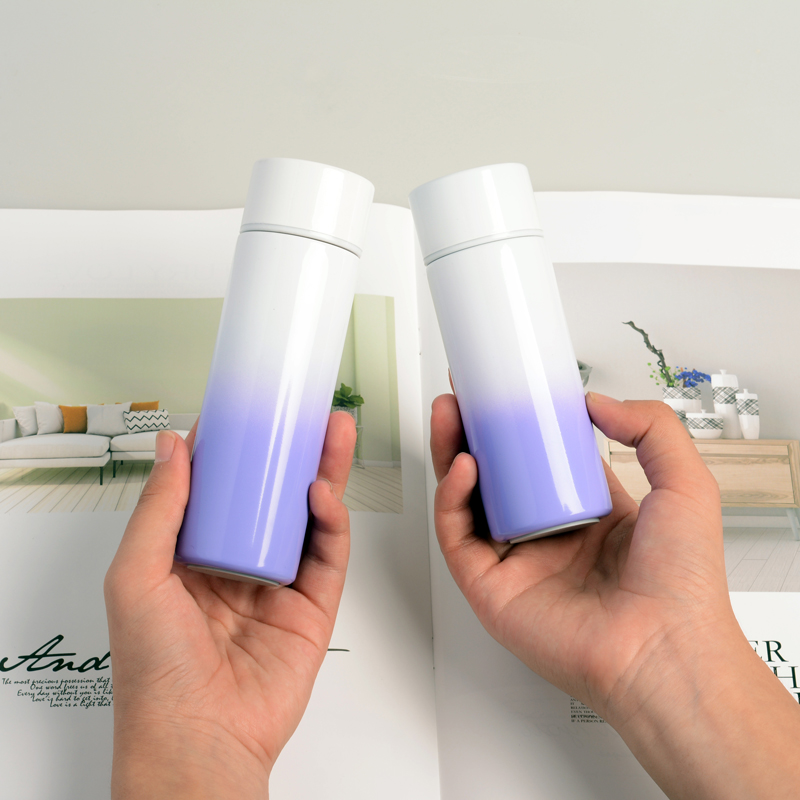 The insulation cup mini 100ml is very small and convenient and simple water cup for men and women slender and cute engraving gift cup