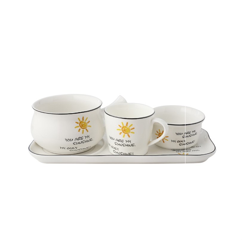The Nordic breakfast dishes suit combination with handle bowl of breakfast table suit The irregular hot breakfast tray
