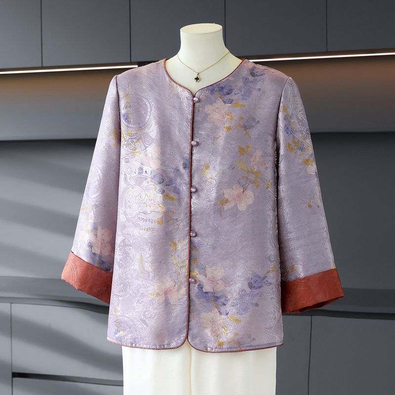 Mother's Clothing, New Chinese Style, Middle-Aged and Elderly Women's Shirt, National Style, Grandma's Spring and Summer Clothing, Thin Three-Quarter Sleeve T-Shirt Top for Old Ladies Mother's Clothing, New Chinese Style, Middle-Aged and Elderly Women's Shirt, National Style, Grandma's Spring and Summer Clothing, Thin Three-Quarter Sleeve T-Shirt Top for Old Ladies