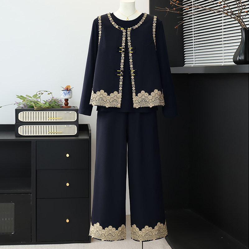 เสื้อผ้าคุณแม่สำหรับสตรีวัยกลางคนและผู้สูงอายุ ชุดสามชิ้นสไตล์จีนสมัยใหม่ ลำลอง รุ่นฤดูใบไม้ร่วงใหม่ เสื้อกั๊กทรงหลวมแฟชั่น สูทหรูหรา