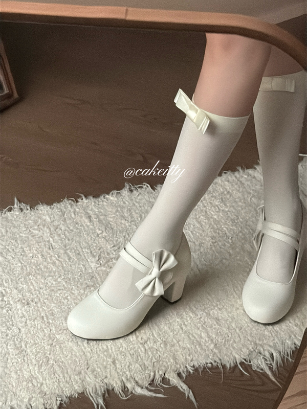 Cakeitty White Retro French-Style Chunky High Heels 2026 New Spring Versatile Height-Increasing Mary Jane Shoes Cakeitty White Retro French-Style Chunky High Heels 2026 New Spring Versatile Height-Increasing Mary Jane Shoes