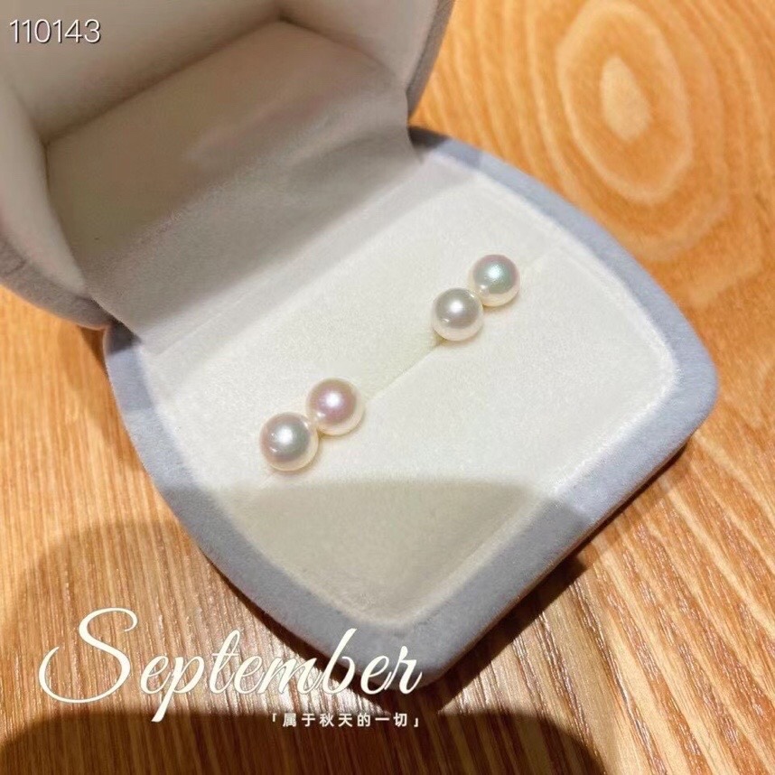 Hong Kong Zhengsheng sterling silver s925 Korean temperament net red small light bulb pearl earrings female student simple niche all-match