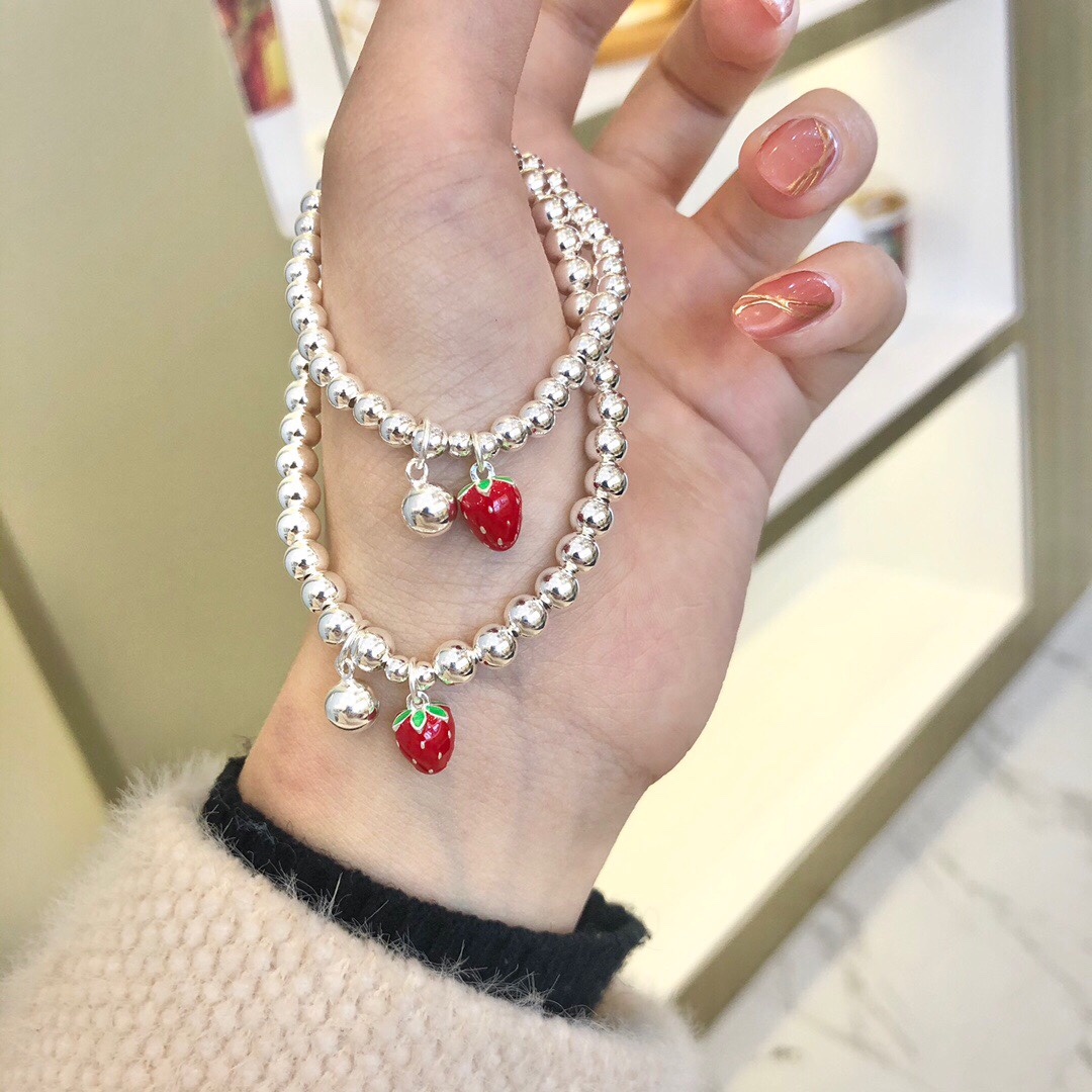 Hong Kong pure silver Zhengsheng s925 Japan-ROK sweet and small fresh strawberry light Pearl parent-child handmade woman Jane about to send his girlfriend