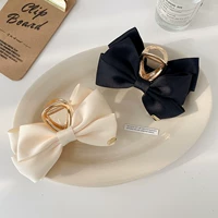 Черный + молочно-белый [Супервыгодное специальное предложение]