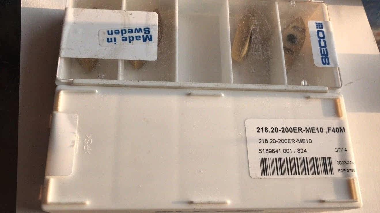 281 20-200ER-ME10F40M in a