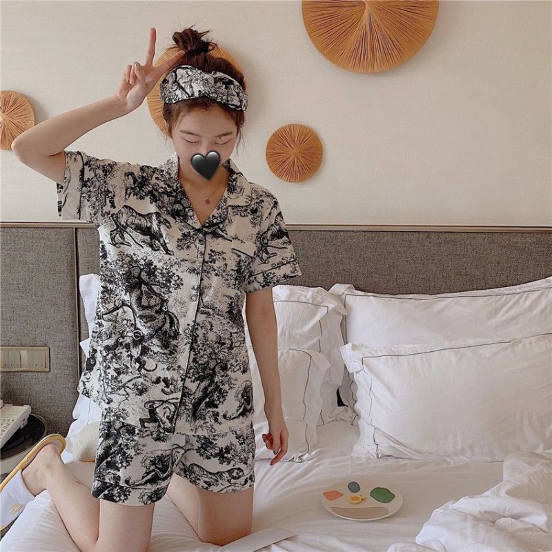 Sleepwear woman Summer new short sleeves name Yuanyu Xiaoxiang Wind Han version loose with large size Sizes Home Clothes can be worn outside