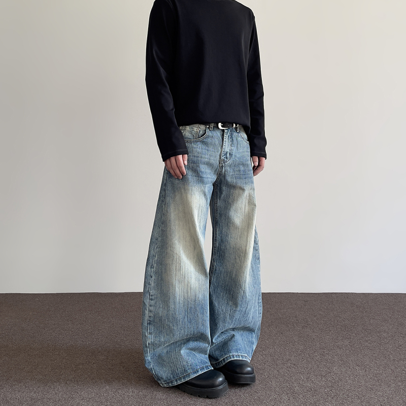 A Puee American High Street Cleanfit Distressed Bamboo Joint Straight-Leg Bootcut Jeans for Men with a Slightly Flared Silhouette A Puee American High Street Cleanfit Distressed Bamboo Joint Straight-Leg Bootcut Jeans for Men with a Slightly Flared Silhouette