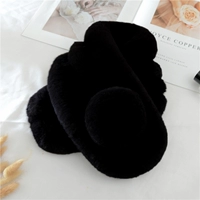 Черный единственный мяч