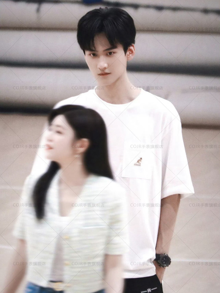 Sniper Butterfly Zhou Keyu and Li Wu's Same Style Watch, Electronic Watch for Men, Specially Designed for High School Students, Only for Telling Time, Waterproof