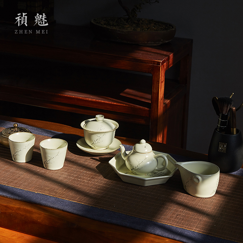 Shot charm your up hand - made the name plum flower pot of tea tray was bearing the jingdezhen ceramic kung fu tea set household saucer eight Fang Gan mercifully machine