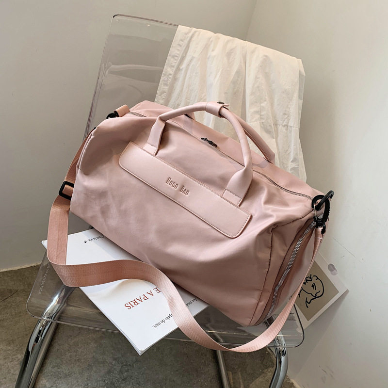 2022 new large capacity travel bag female short light dry and wet separation yoga sports fitness bag handbag male