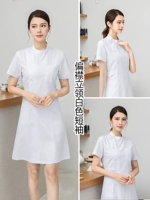 Полирование на белых коротких рукавах