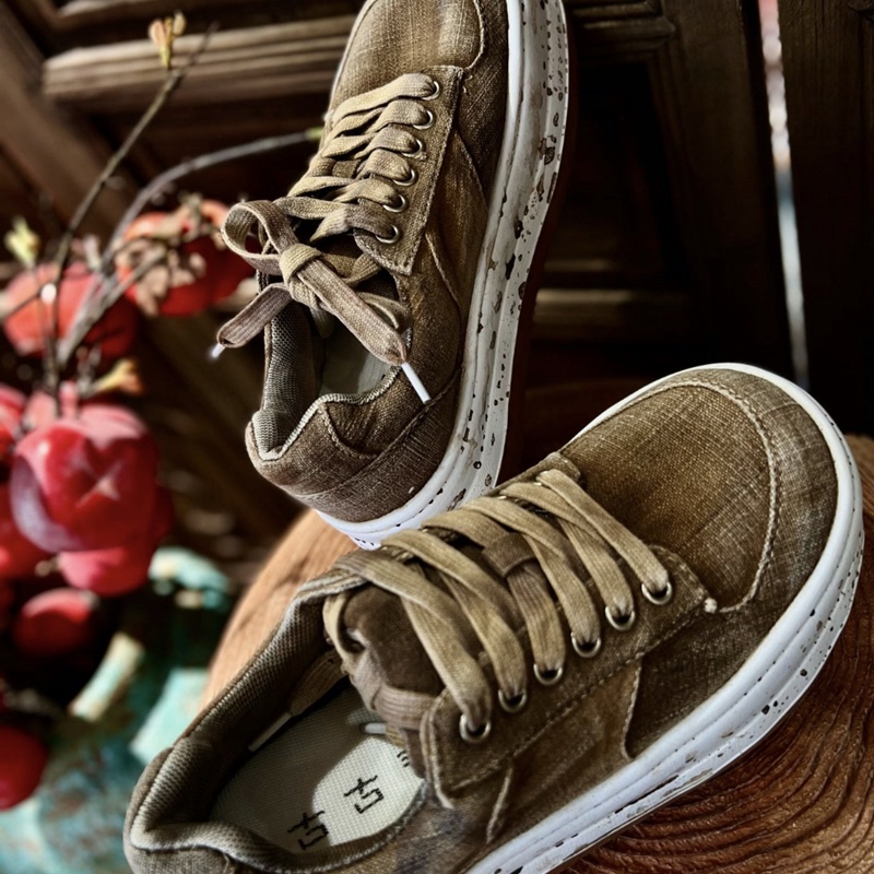 Gugu Mai Original Handmade Plant-Dyed Low-Top Canvas Shoes with Thick Soles, Lightweight Casual Women's Shoes