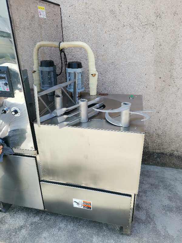 36 type meat ball pulp machine three speed conversion slow medium speed high speed commercial tide Shan pork beef pill machine