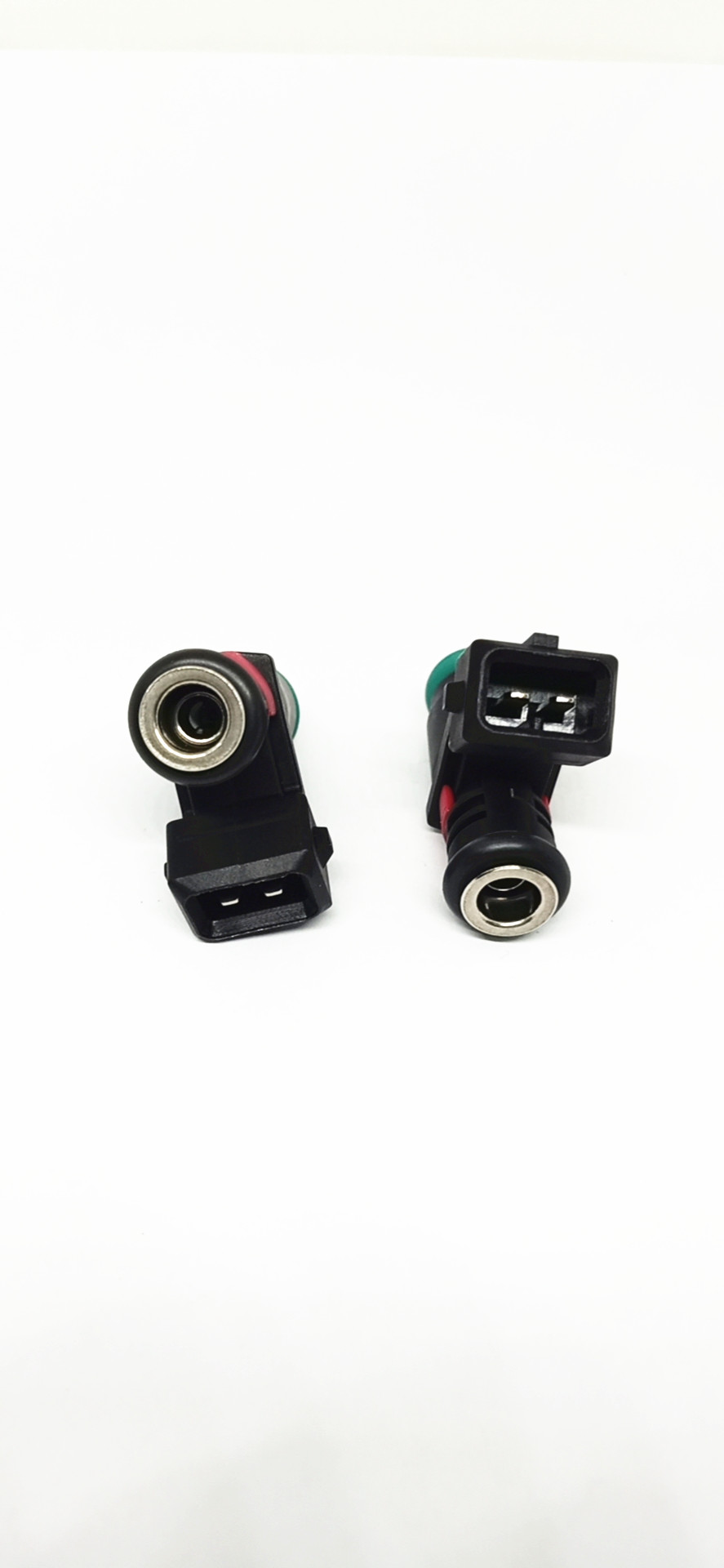 Yesheng fuel injector BAIC Weiwang Prestige M20 CE6479-S1 three-hole