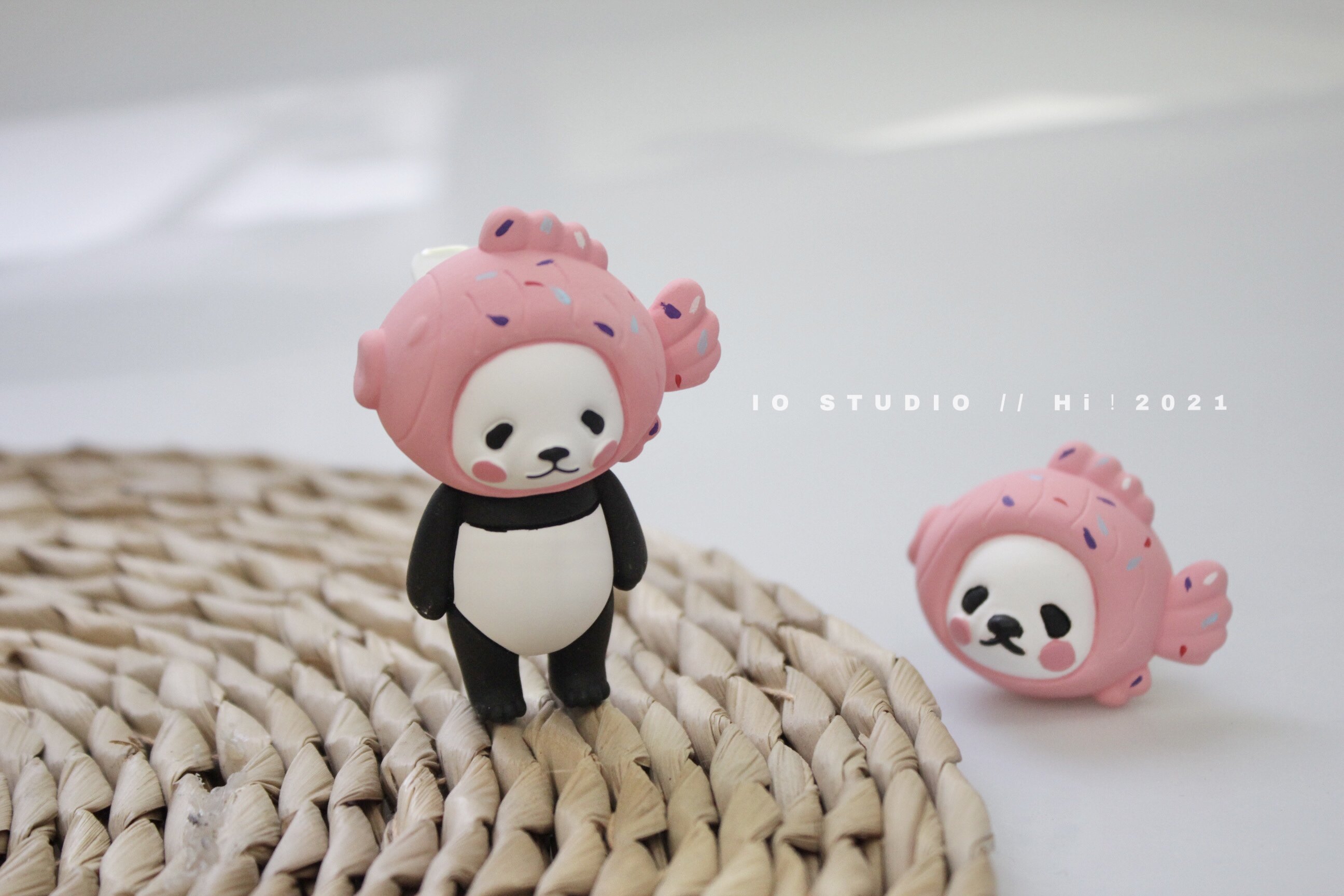 IO STUDIO Snapper yaki cute car clip aromatherapy couple gift hand letter hand gift Car outlet incense holder