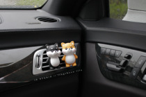 IO STUDIO small firewood dog cute car clip aromatherapy couple gift holiday with hand gift car outlet incense