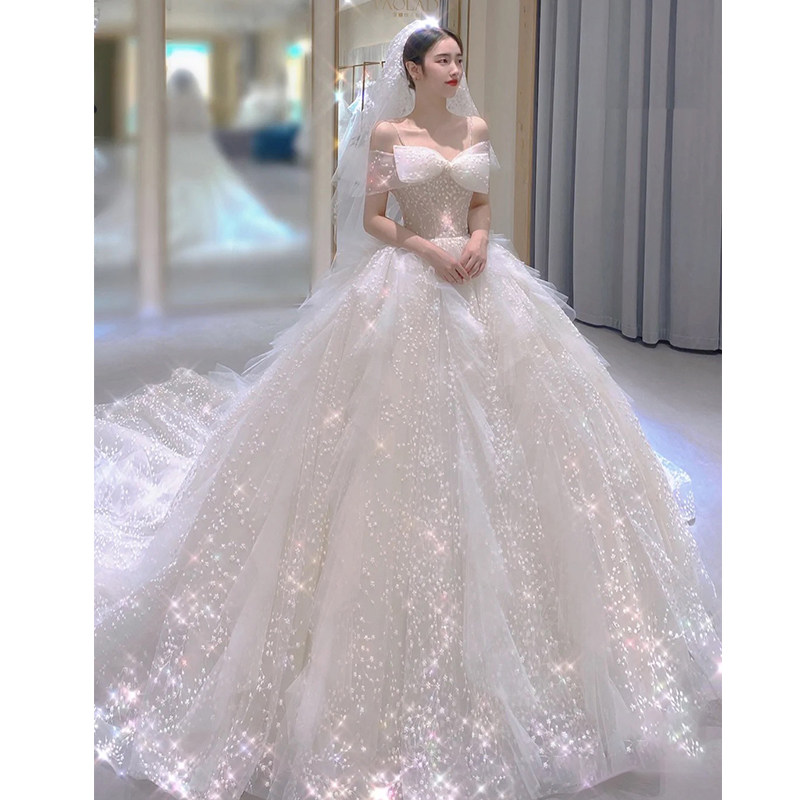 Law-style harness light main wedding dress 2022 new bridal temperament extravagant and big trailing superfairy star empo high-end female