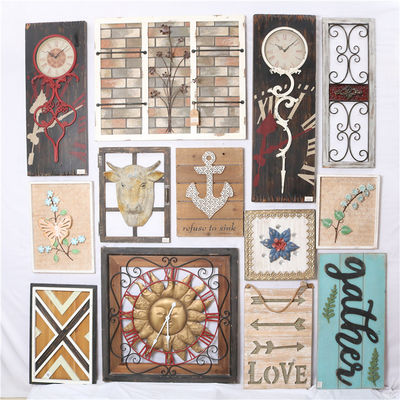 American retro distressed solid wood ironwork wall-mounted panels, creative soft furnishings for the walls of homestays, home furnishings, bars, restaurants and shops
