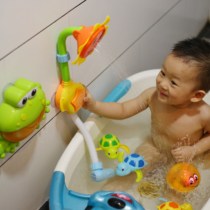 Baby Bath Toy Suit Electric Sunflower Shower baby boy turn to child bath Duckling Little Ducks