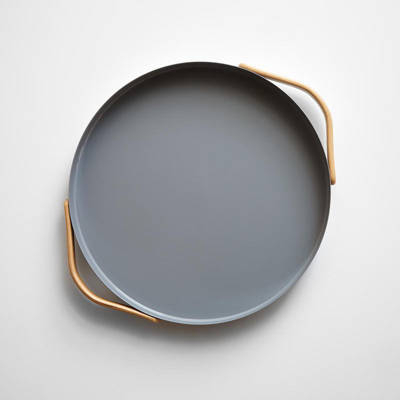 STELTON Emma Stainless Steel Round Dinner Plate Nordic Style Pure Color Round Flat Pan Tea Tray 13-inch