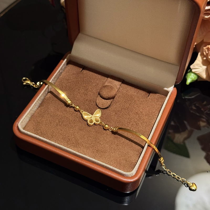 Yang Yang Babytime Jin Jin Alternative! Super Shiny Laser Butterfly Bracelet, High-Quality Gold-Plated Jewelry, Three Golds