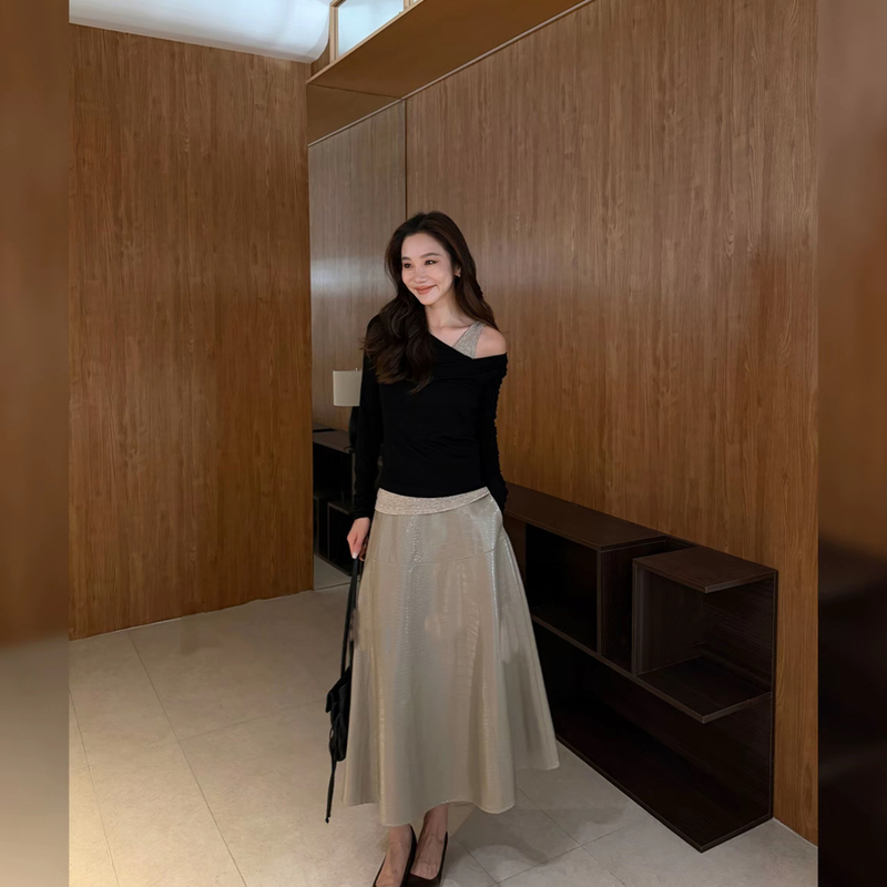 Elsissi - Aijie's Home Brand Fake Two-Piece Design, Fake Two-Piece Splicing, Off-Shoulder Long-Sleeve Tencel T-Shirt, New Autumn Style 88688 Elsissi - Aijie's Home Brand Fake Two-Piece Design, Fake Two-Piece Splicing, Off-Shoulder Long-Sleeve Tencel T-Shirt, New Autumn Style 88688