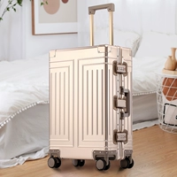 Цвета шампанского