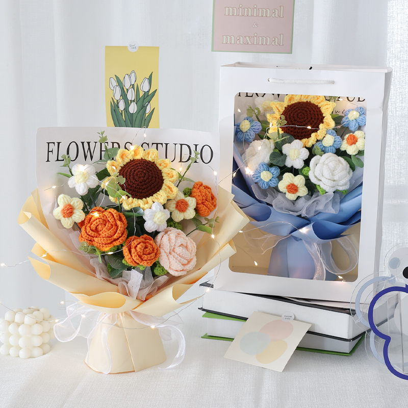 Weaving hand-knitted sunflower rose carnation graduation bouquet real flower yarn flower finished product for Teacher's Day