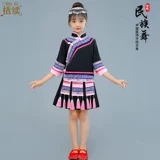 Служба исполнения этнических меньшинств детских меньшинств маленькие дети и девочки Miao People и Yi People Dance, Tujia Family, Naxi, Performance