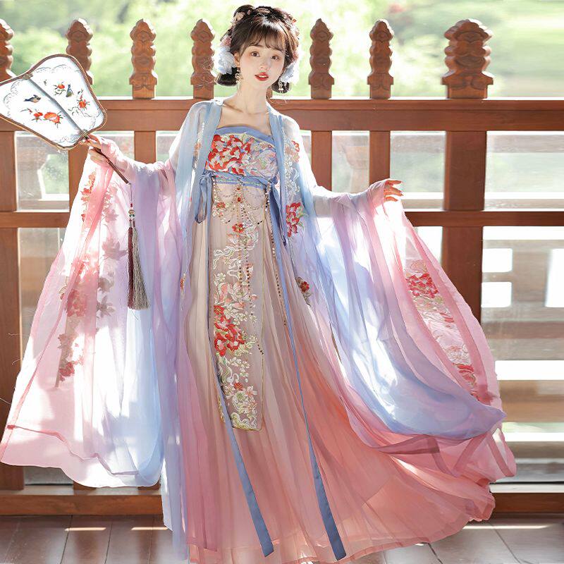 🌸 穿越千年的优雅:南巷瑾夏【花重锦】汉服🌸-古风-淘宝好物网