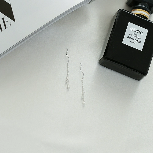 Трехмерные короткие маленькие серьги, серебро 925 пробы, простой и элегантный дизайн